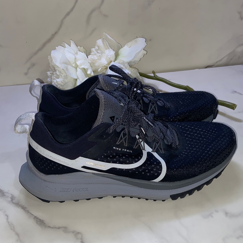 Nike Pegasus 4 Trail Sneakers Black and Gray Trail Shoes Size 9 - Picture 8 of 17